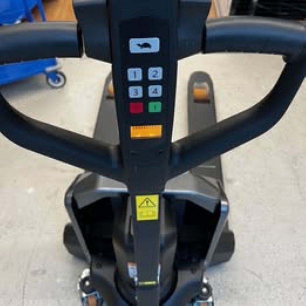 Edge Walkie Lithium-Ion Pallet Jack