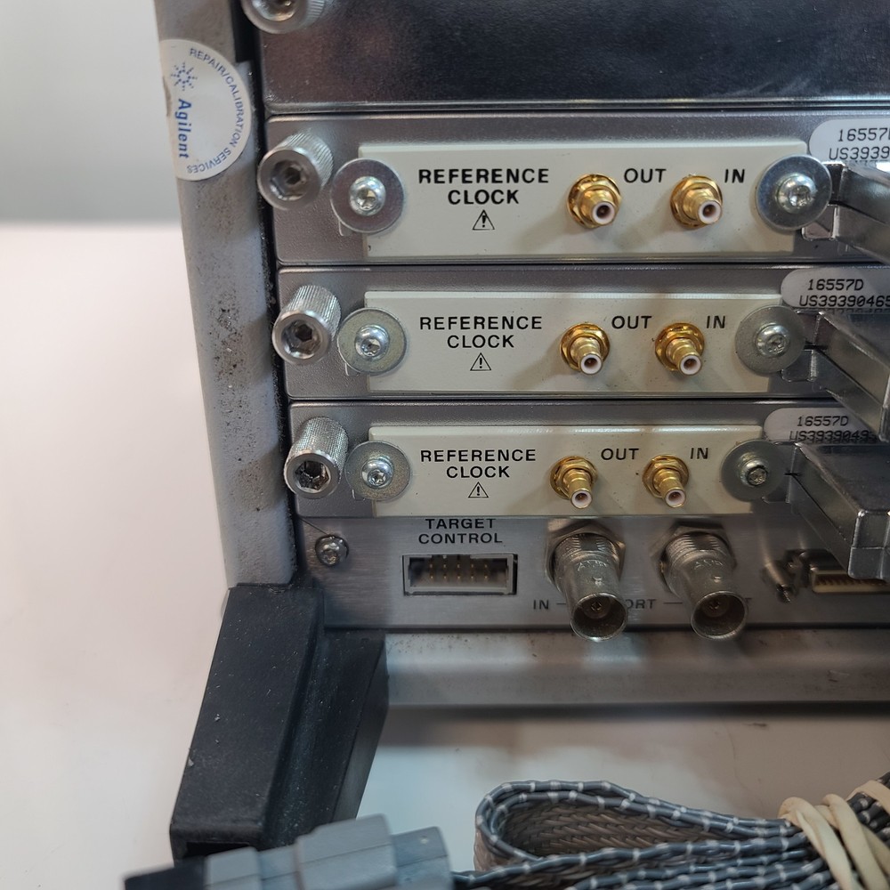 HP 16702A Modular Logic Analysis System