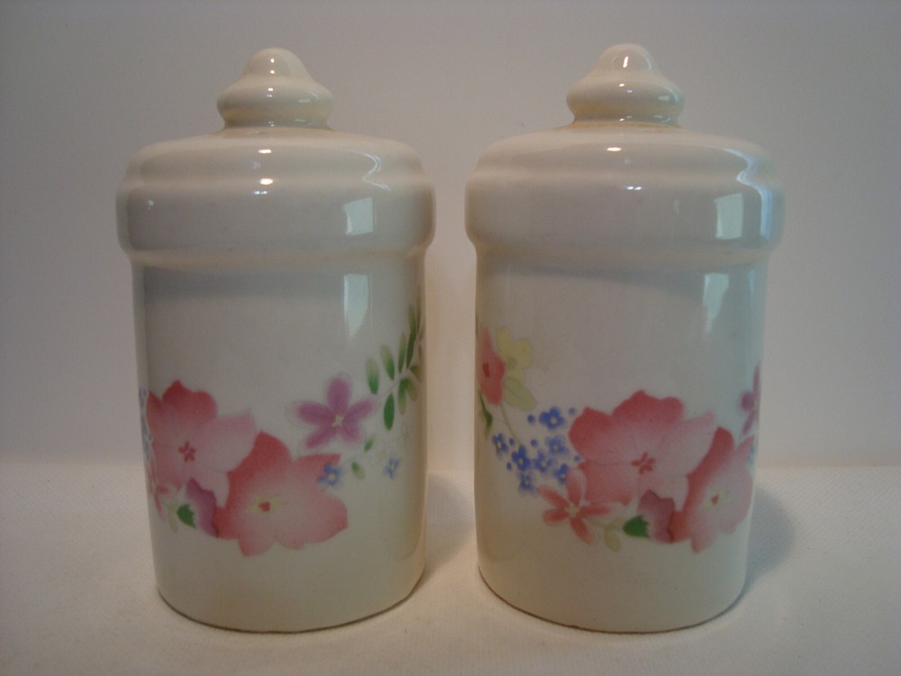 Large white porcelain floral pattern salt & pepper shaker set.