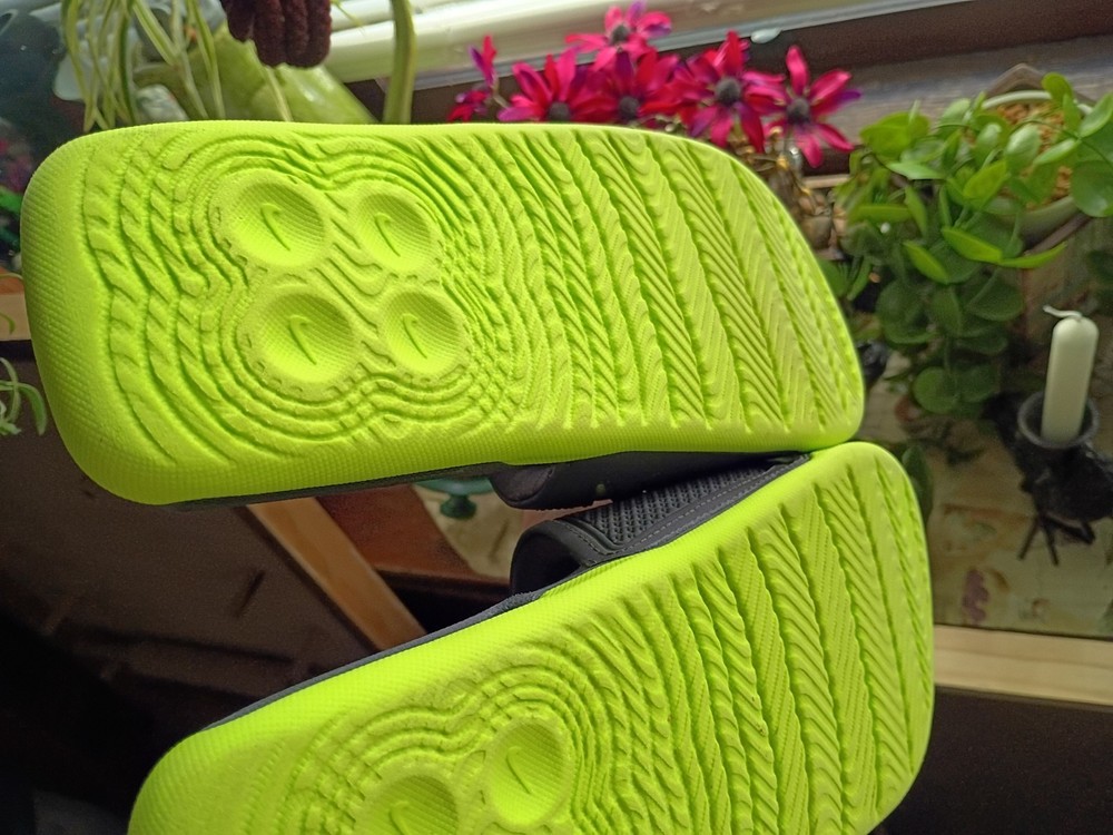 Nike Air Max Slides