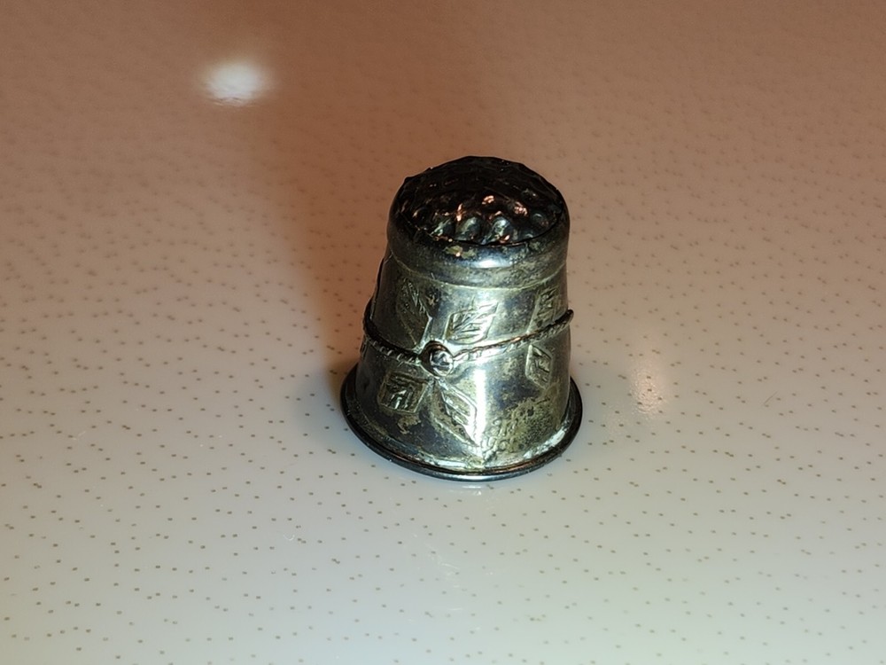 Sterling Silver Thimble With Vine Design .05 Ounce