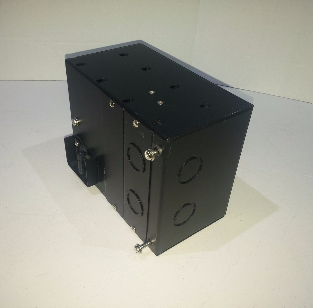 Liebert Power Distribution Unit 30A 250V Breaker Panel PD-HDWR-MBS