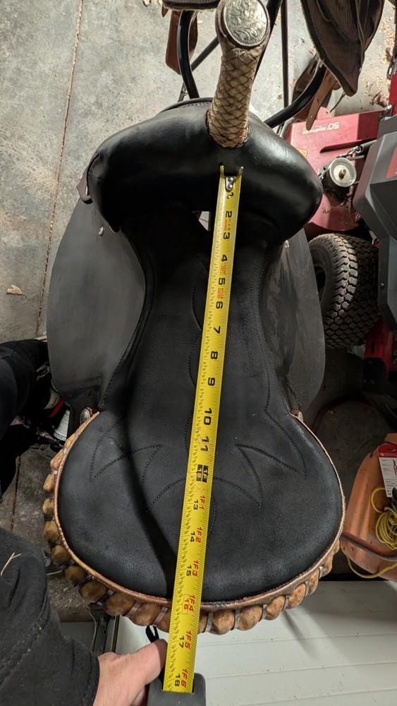 16” Black Western Saddle