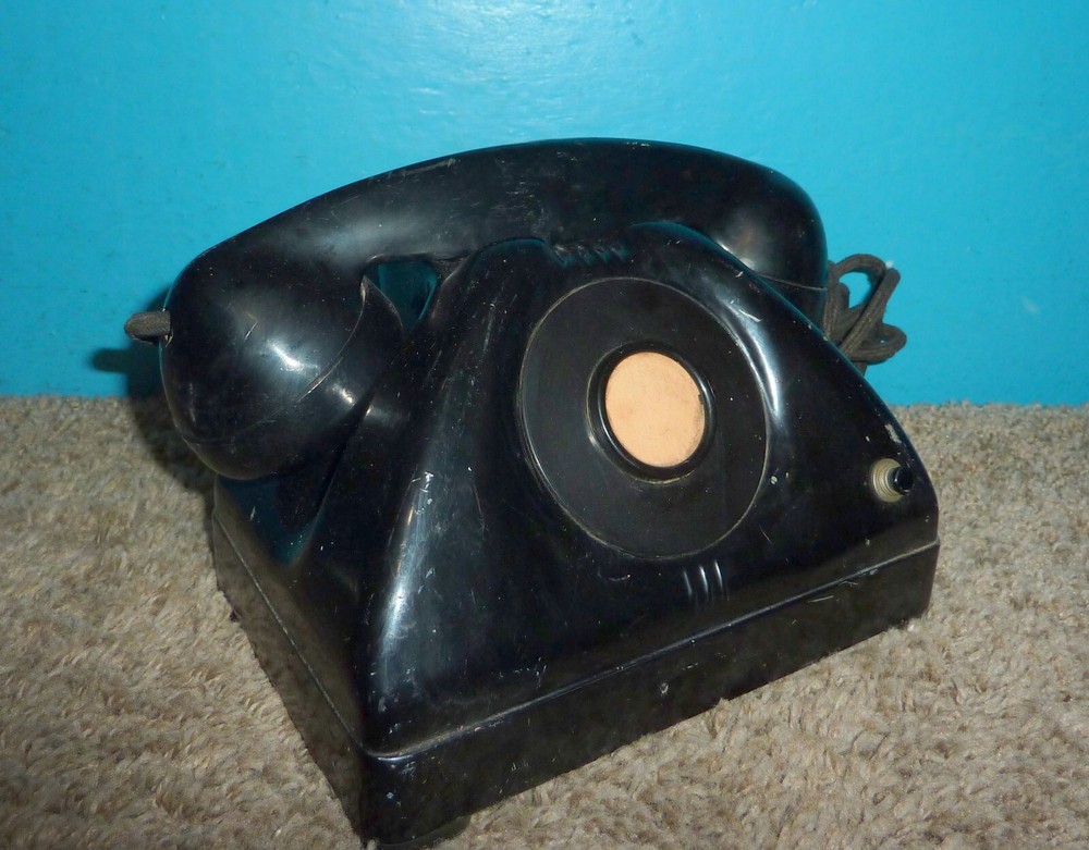 1950's Connecticut Telephone Desktop No Dial Intercom Telephone