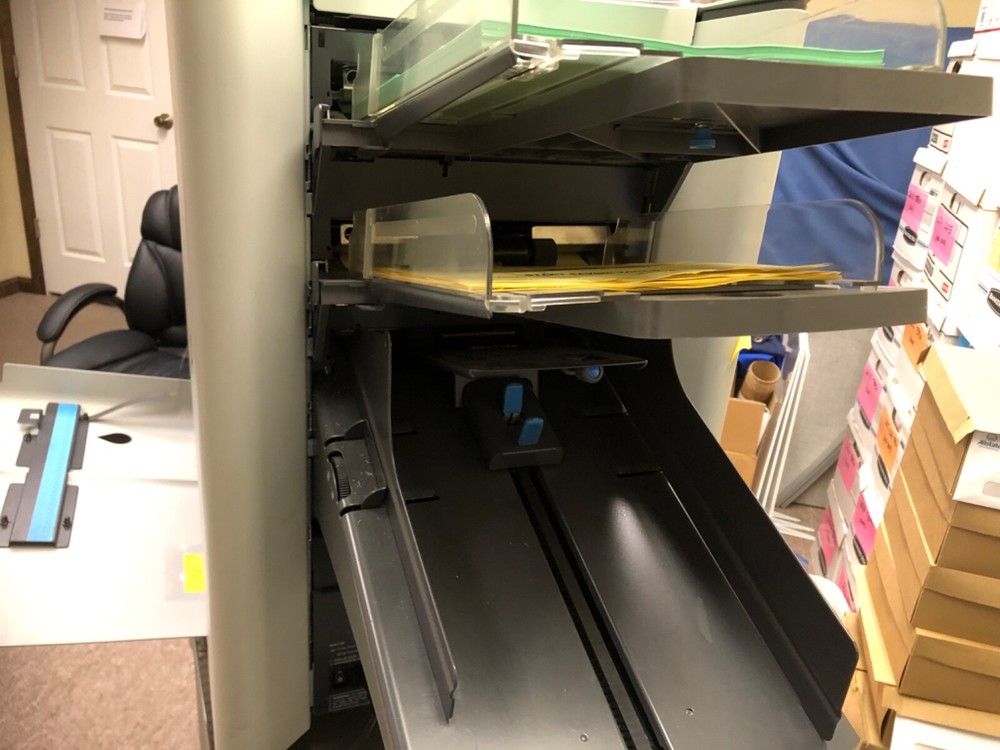 Hasler M5000 envelope stuffing machine, for parts