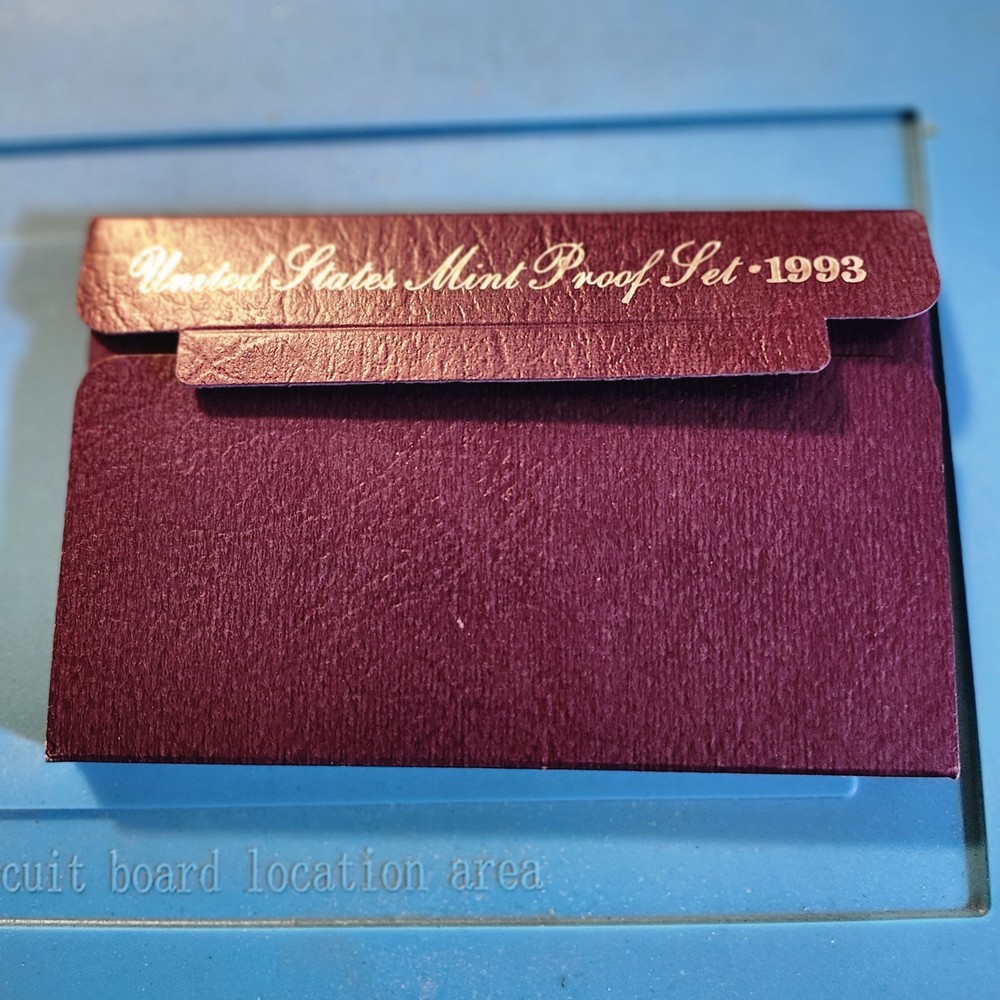 Vintage 1993 US Mint Proof Set Sealed