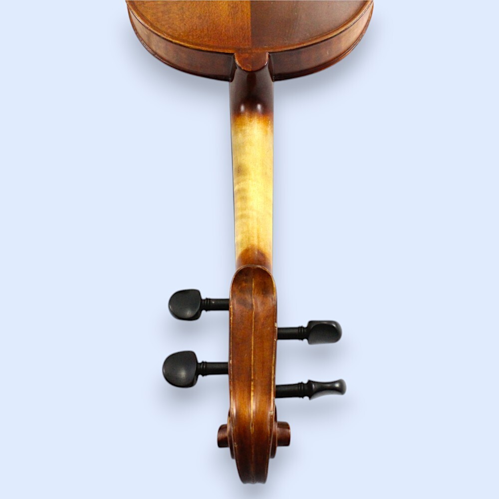 Sheryl and Roth SR52HE 162