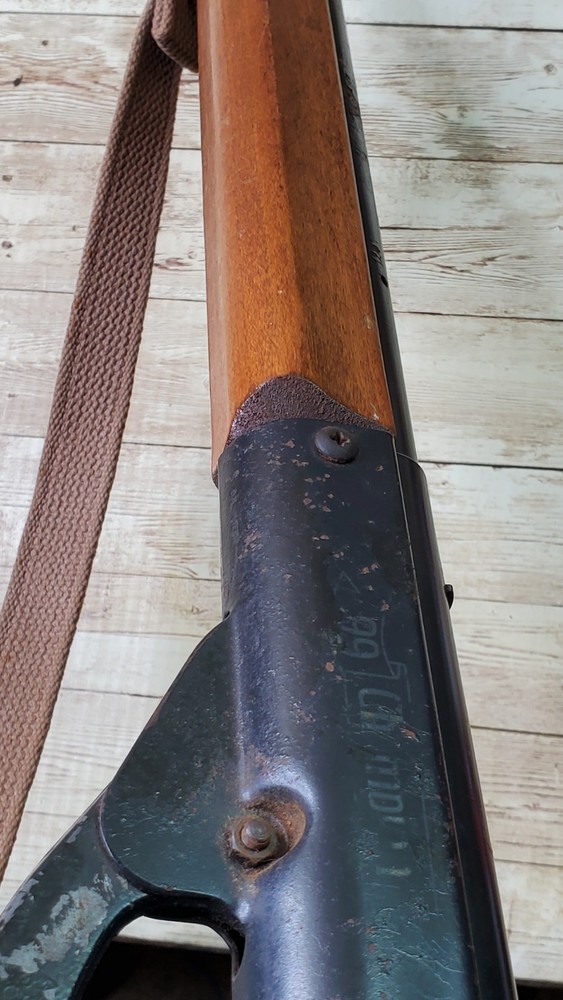 DAISY Model 99 Champion BB Gun ( Fully Working CONDITION)