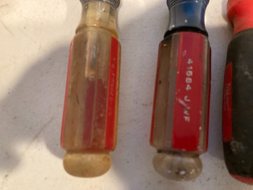 Vintage Screwdriver Lot Mixed Slotted Phillips Acetate Handle Tool