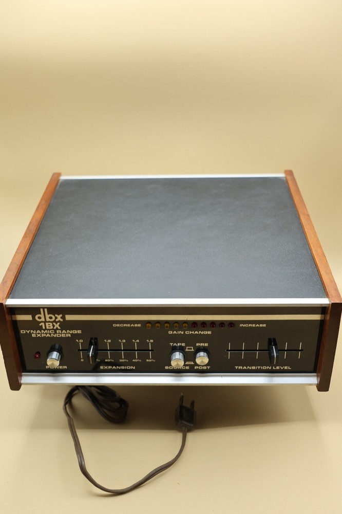 DBX 1BX Dynamic Range Expander- Newton, MA. Dut's Deals