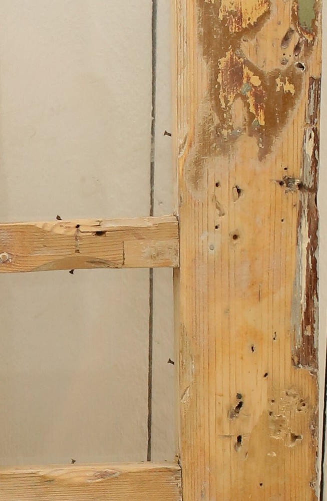 VINTAGE SINGLE GLASS DOOR A62