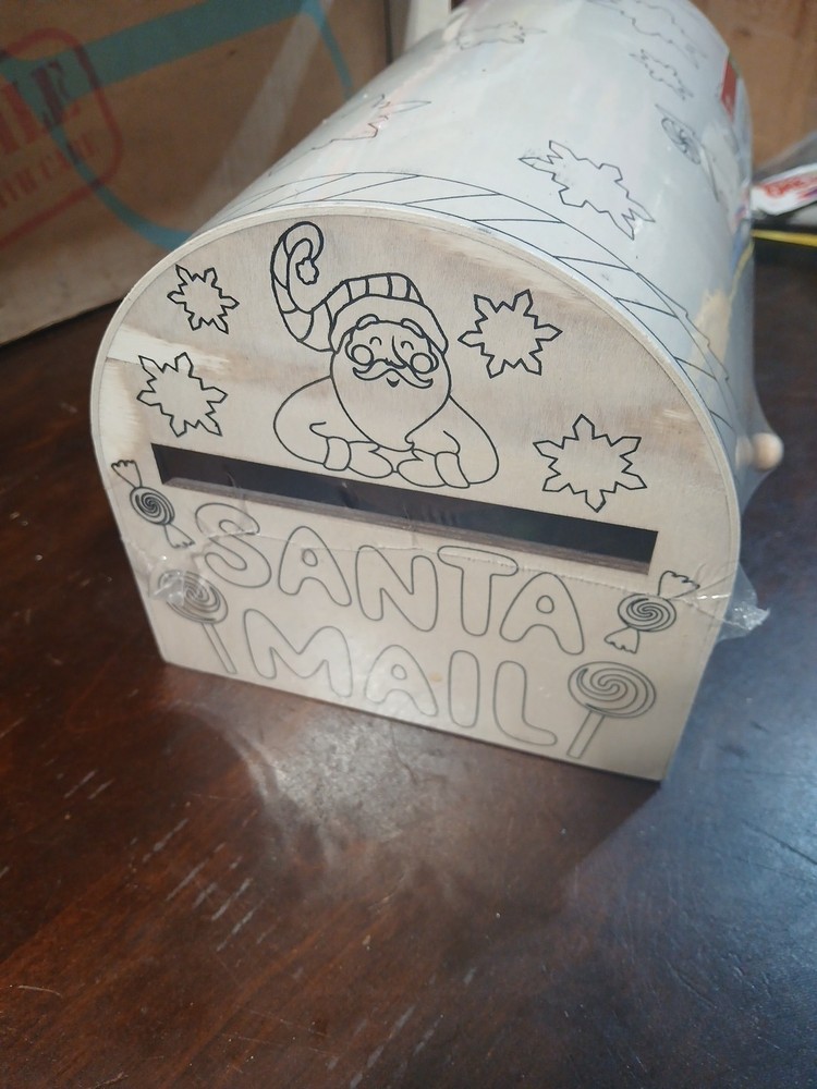 Creatology Christmas Mailbox Craft Kit