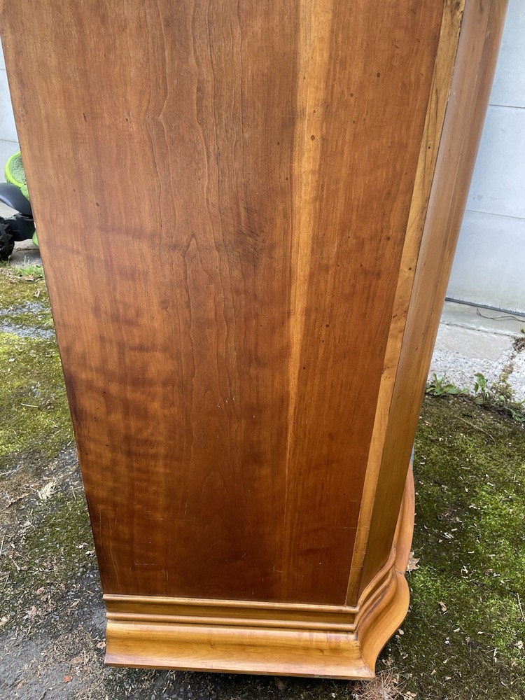 Armoire Romweber Jim Peed
