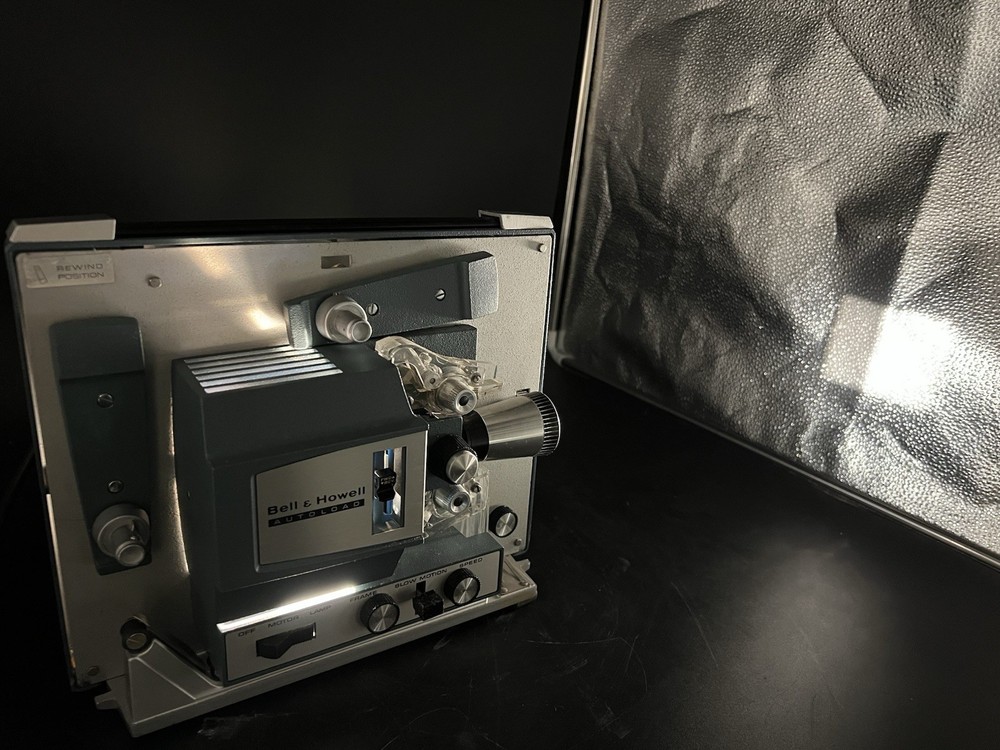 Bell & Howell A482X Projector (Not Fully Tested)