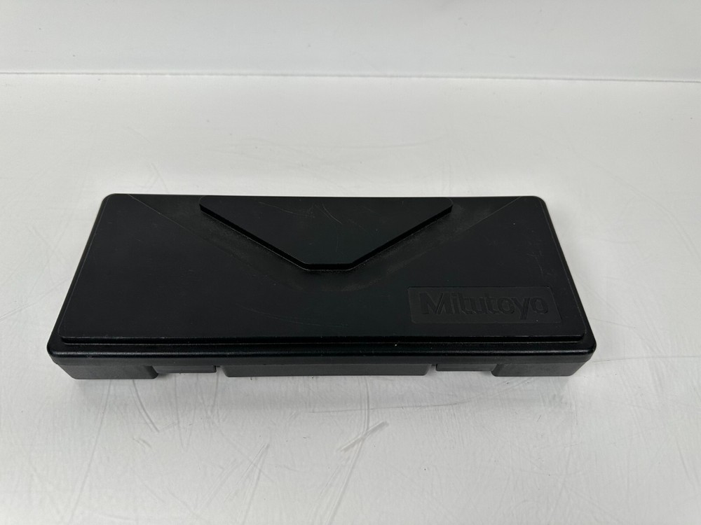 Mititoyo CD-6"CS, Absolute Digimatic, Metric/SAE Calipers w/ Case