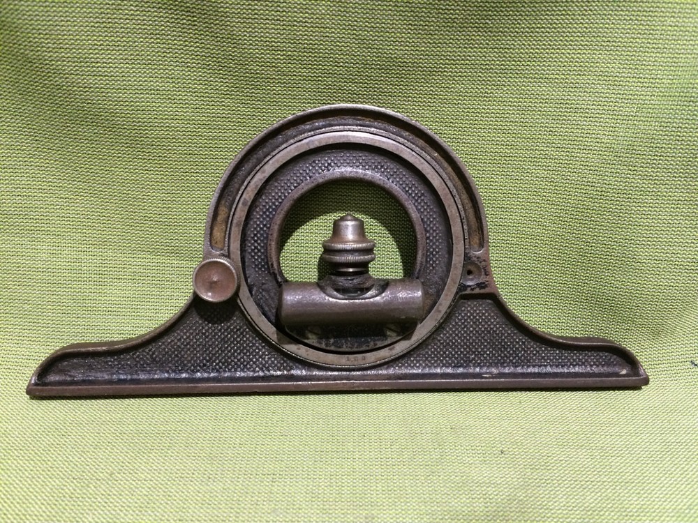 Protractor #160 Head With Bubble Level