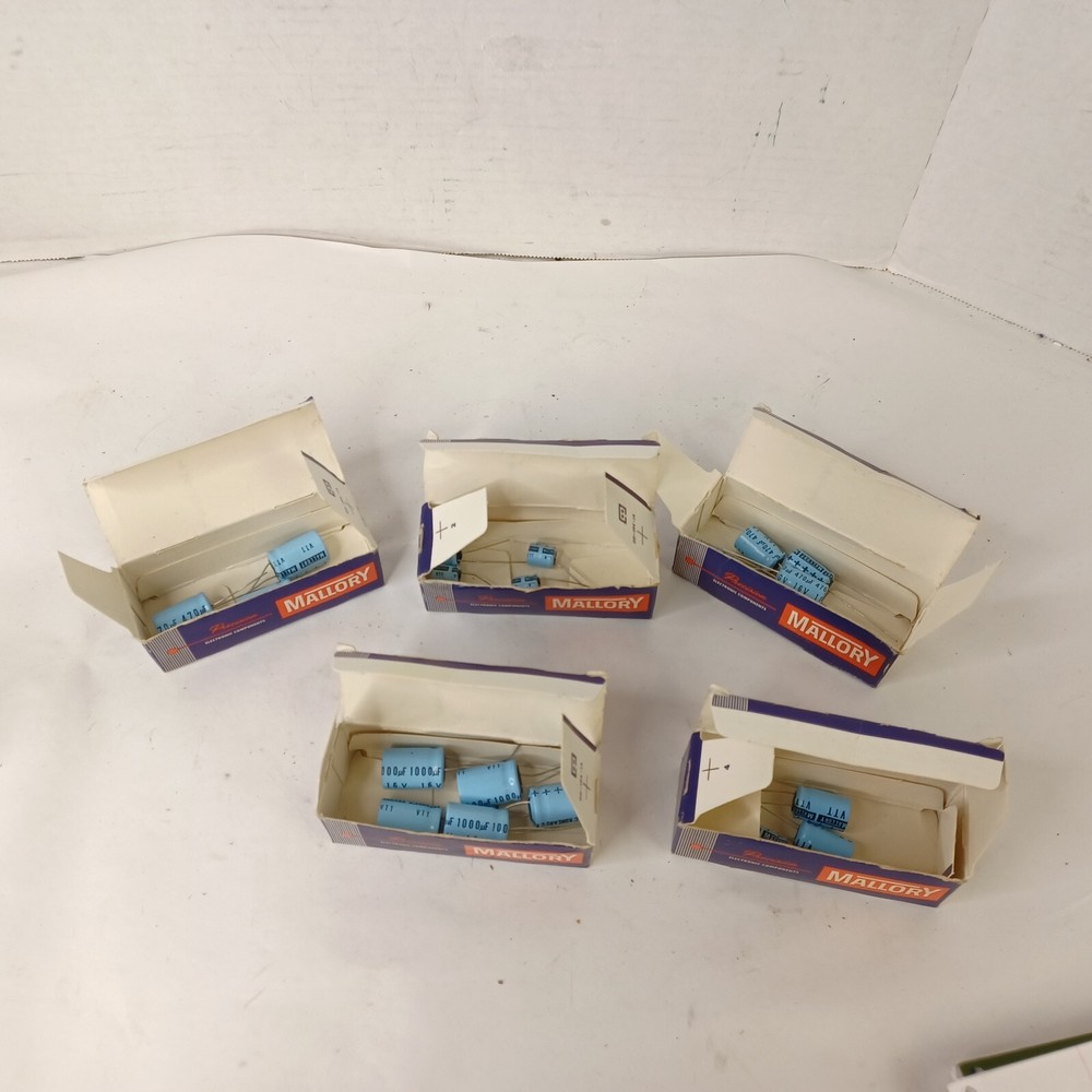 Lot 21 Vintage NOS Mallory Capacitors