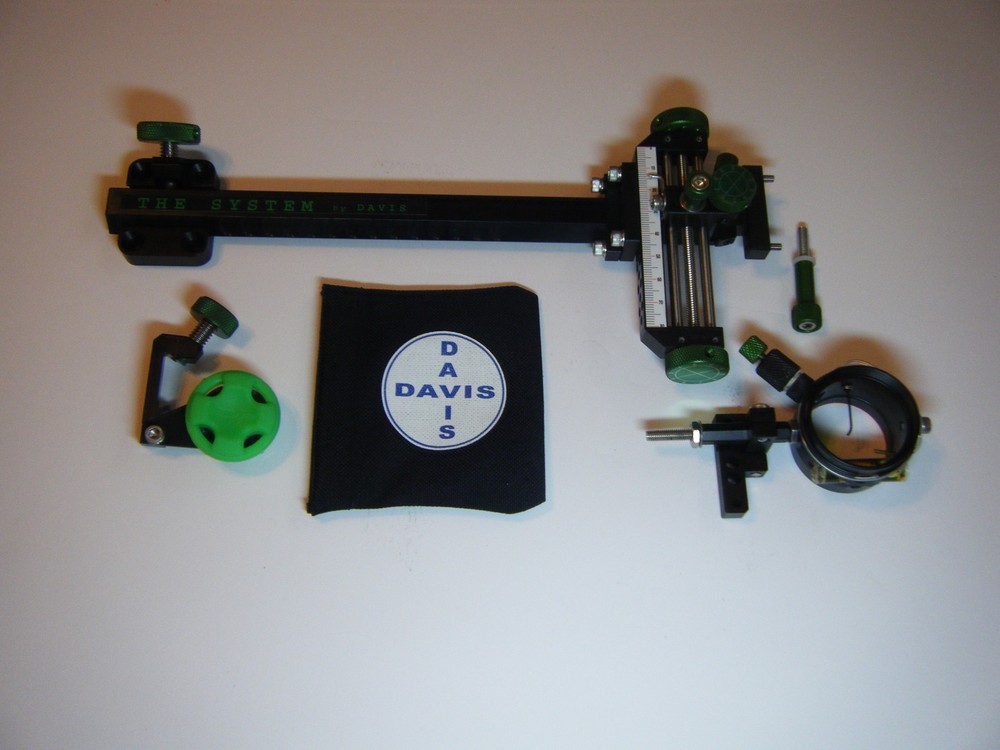 4" DAVIS TARGET SIGHT- Single knob-8.5 -black/green knobs-scope .010 green.