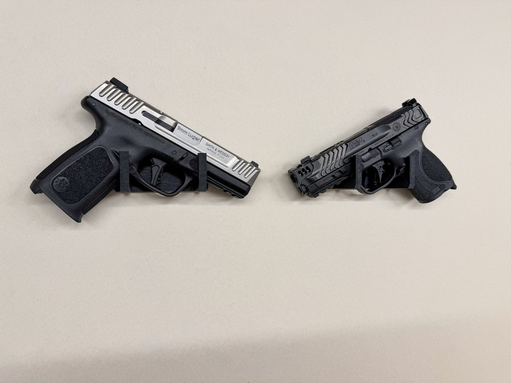 Pistol Wall Mount Display Handgun Display Wall Mount