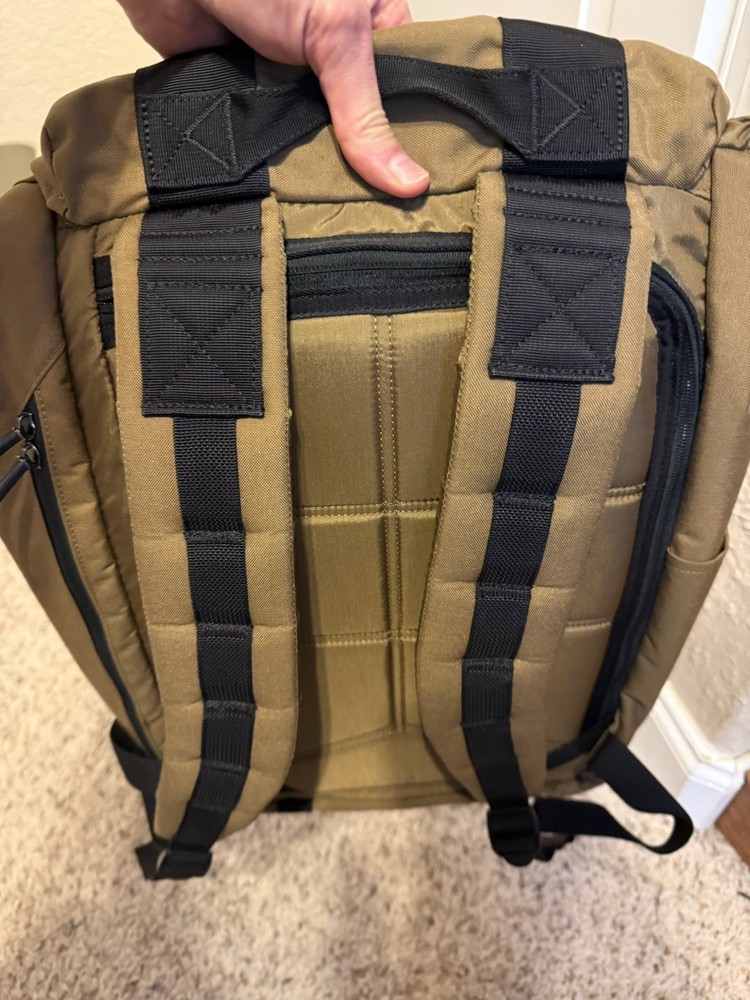 Goruck M22 Coyote/black (Mint)