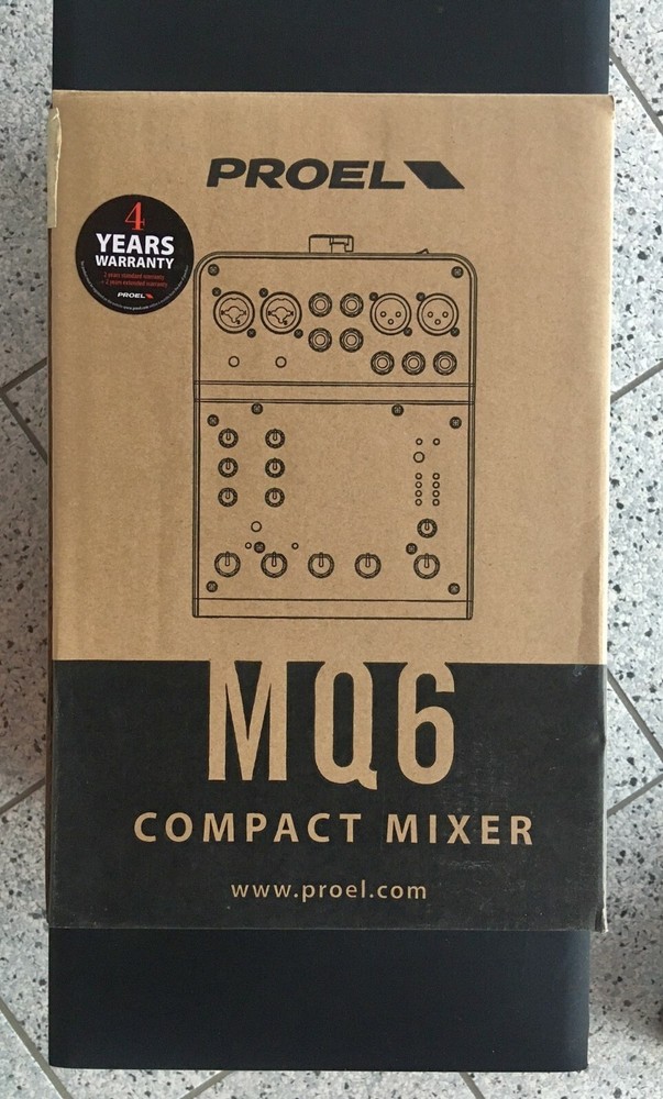 MQ6 COMPACT MIXER + MICROPHONE Q6