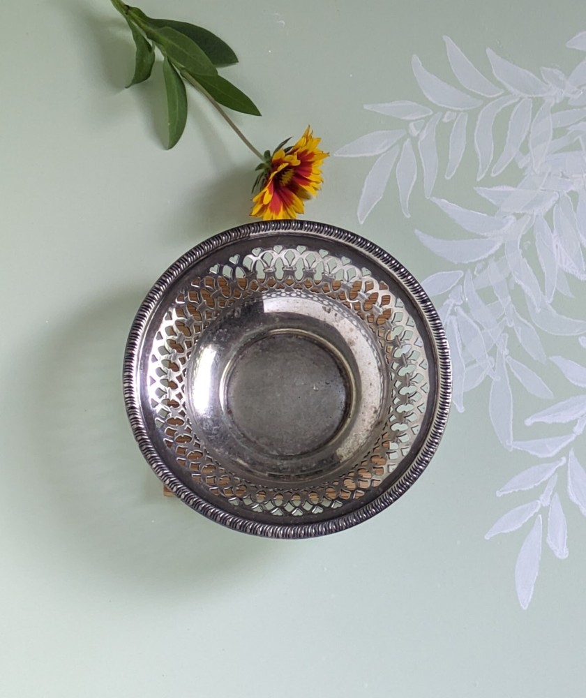 EPNS 5" Bowl Heart Pattern, England