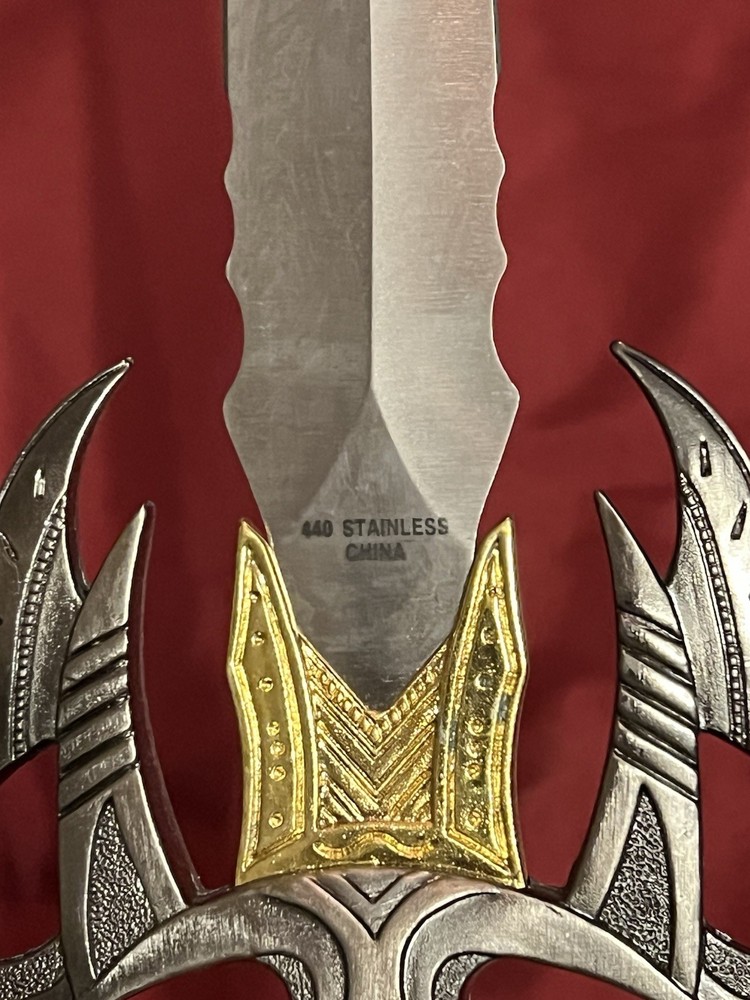 Dual Celtic Daggers