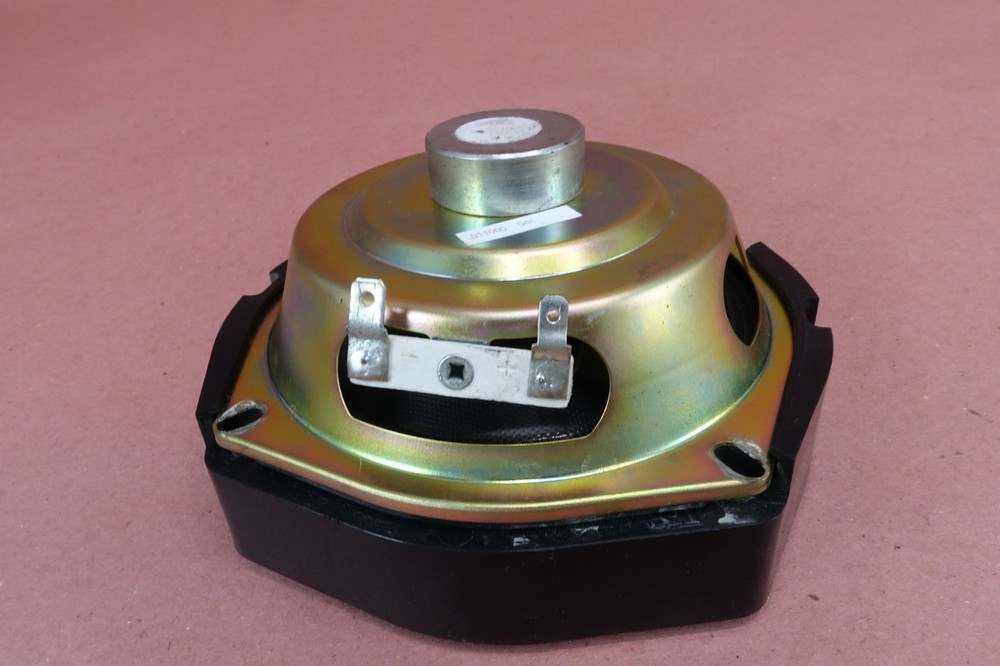 2000-2005 Harley Davidson Electra Glide AUDIO SPEAKER