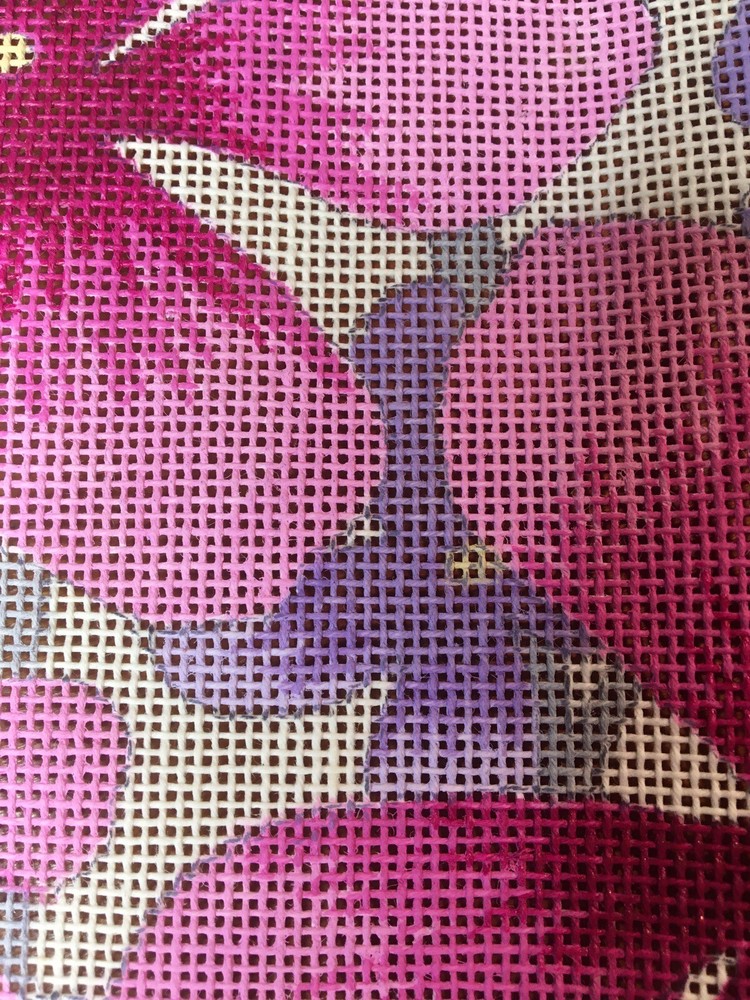 Flower canvas 18 mesh design 8" x 7.5"