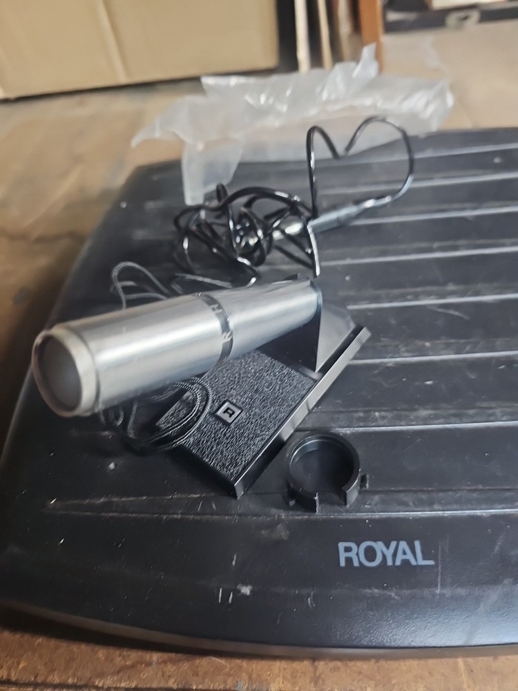 Rheem Microphone Handheld With Base R114