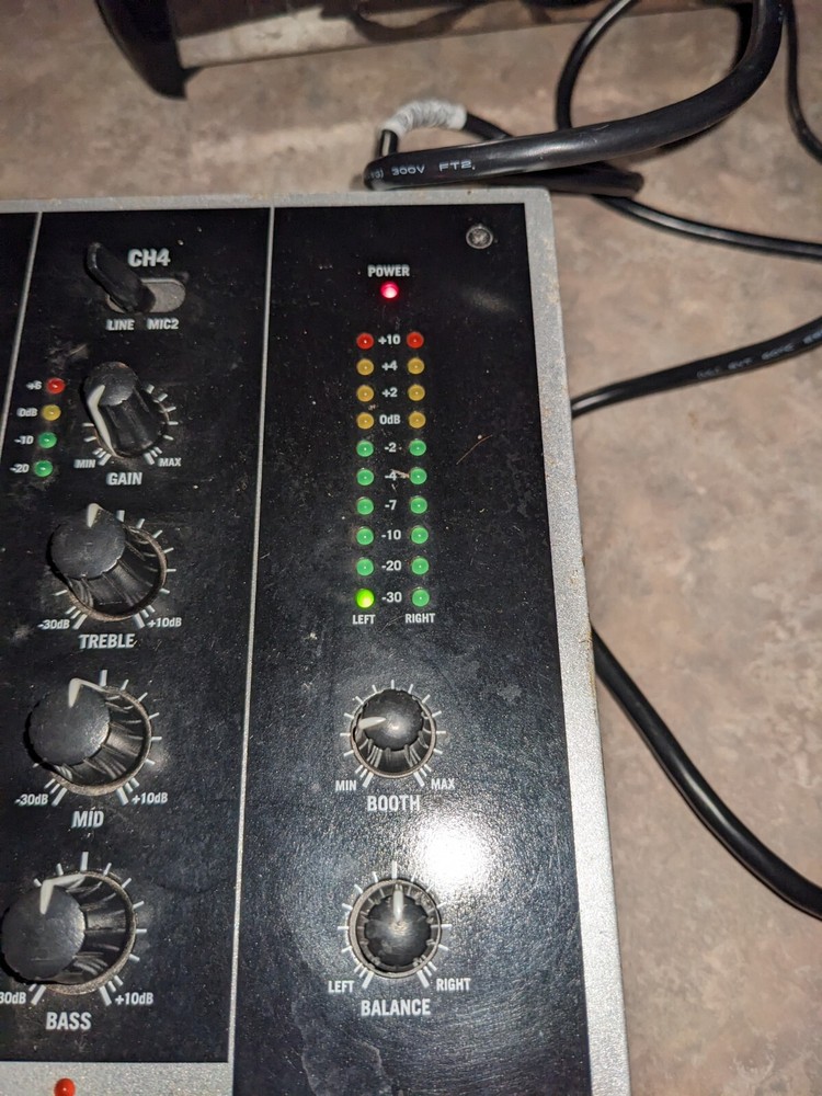 Numark M6 USB 4 Channel DJ Mixer Black/Silver