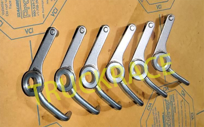 NEW QTY 6 Piston Cooling Nozzle for Cummins Engine 5558064