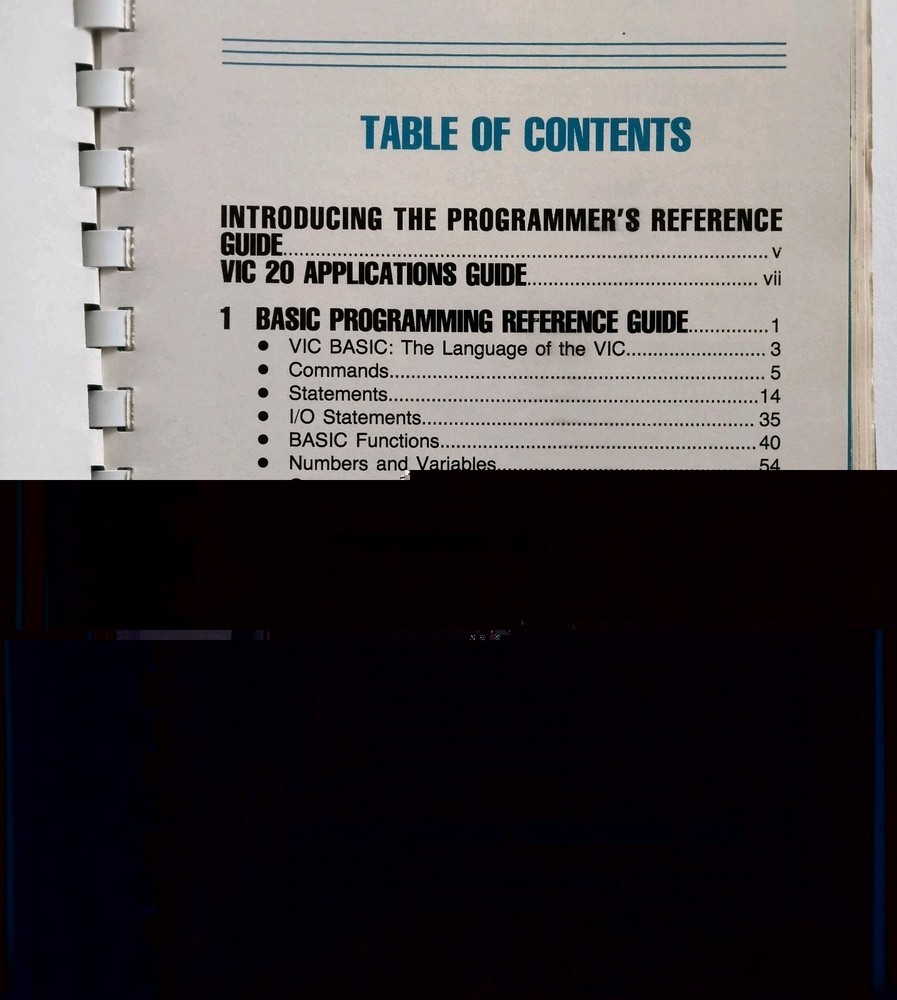Commodore VIC-20 Computer Programmers Reference Guide First Edition 1982 Vintage