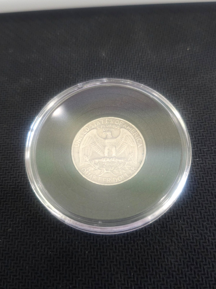 1977 quarter no mint mark "Good Condition"