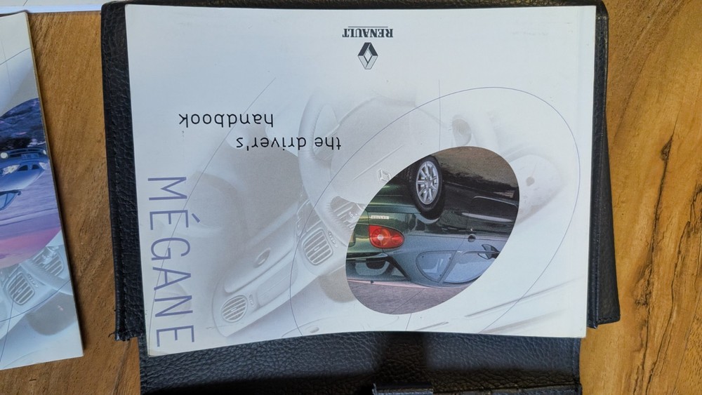 2001 Renault Megane Folder + Owners Manual