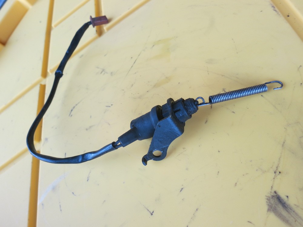 2001 YAMAHA R1 REAR BRAKE SENSOR