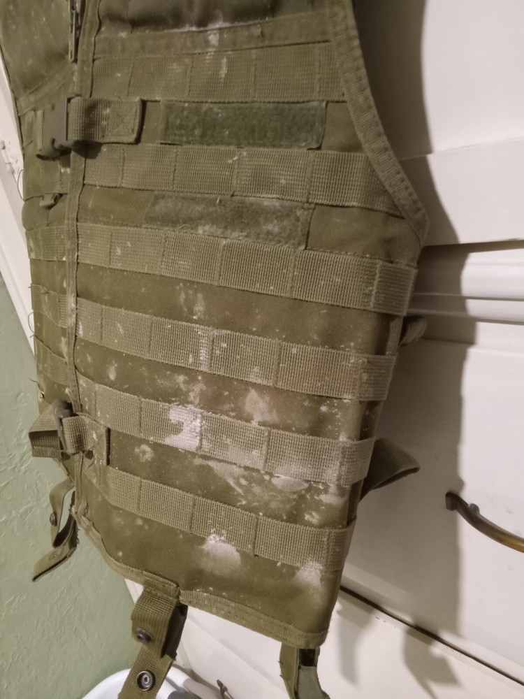 Rothco Tactical Vest - Rips & Paint