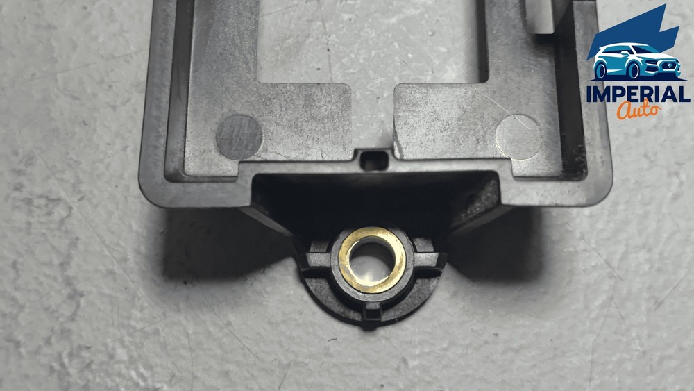 2016-2022 Honda Pilot Left Driver Blind Spot Detection Warning Sensor Bracket