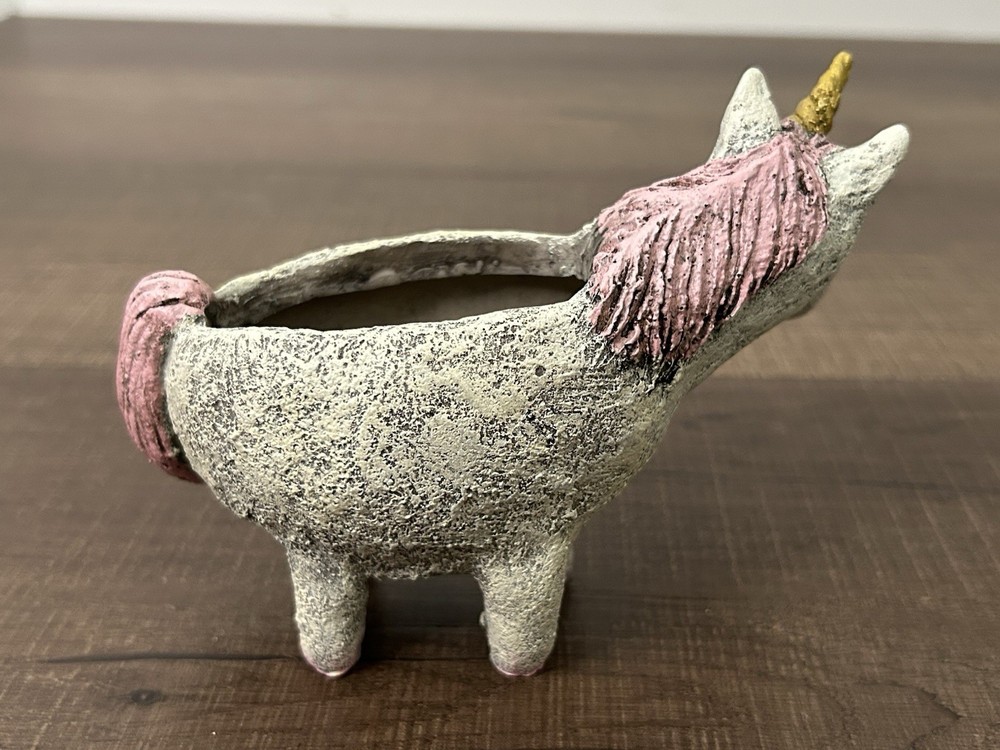 Blob House Percival The Unicorn Planter Pre-Owned