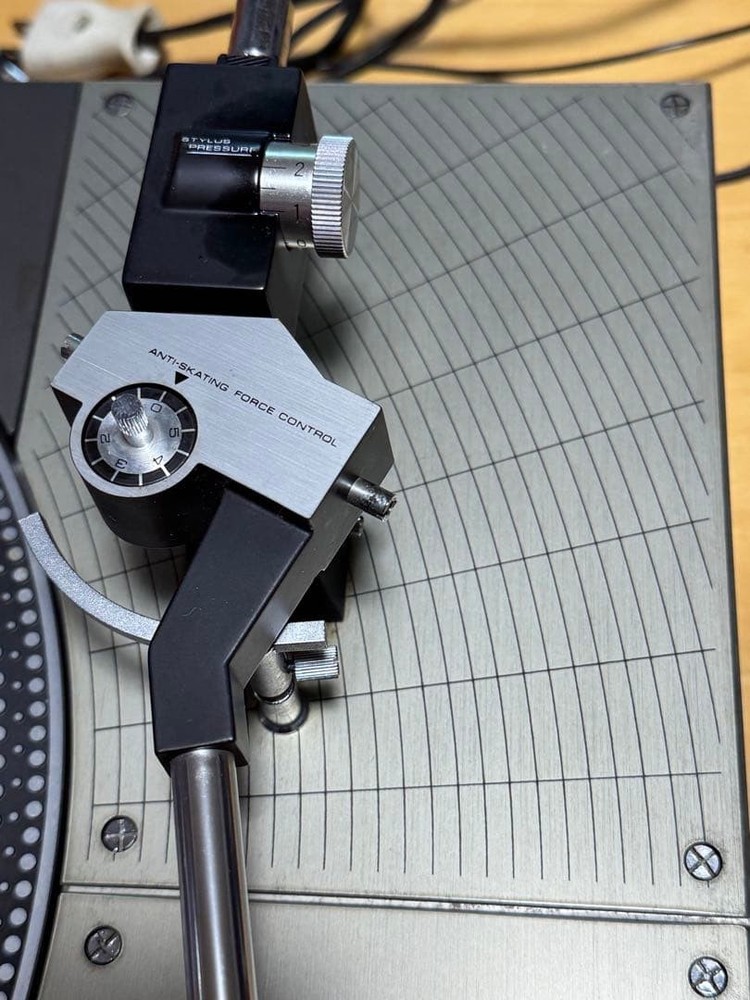 Technics SL-1100 Direct Drive Record Player Turntable JP