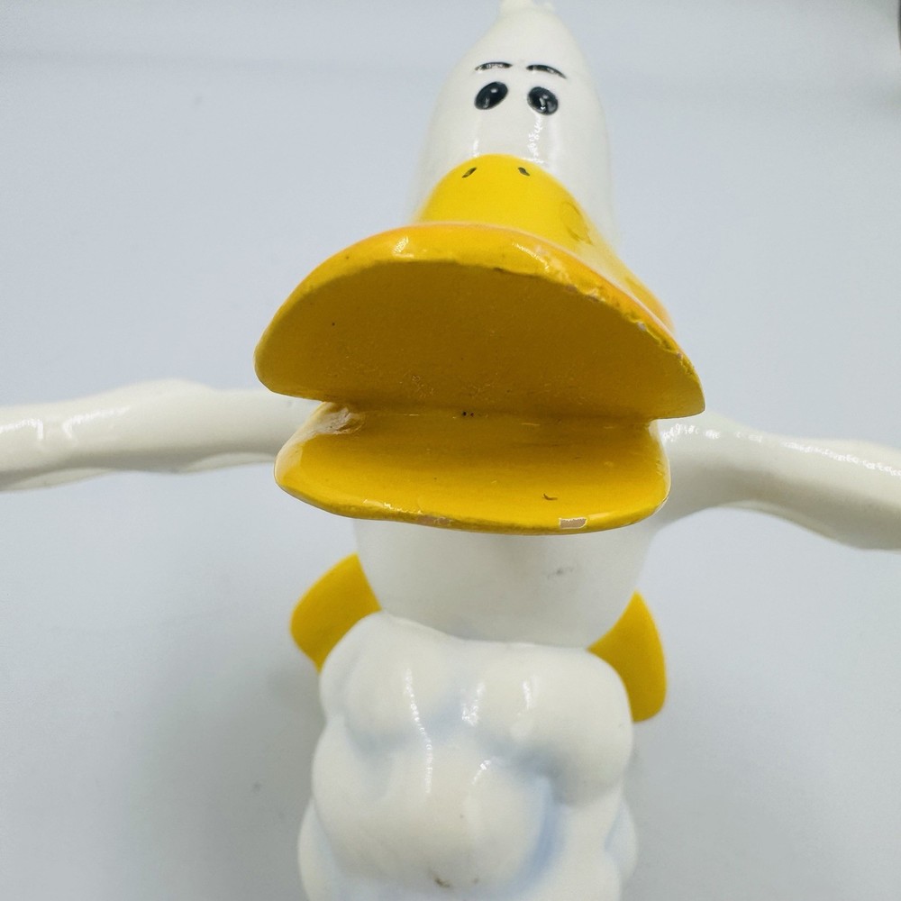 Universal Studios Sitting Ducks Toothbrush Holder Cartoon Clouds Bathroom
