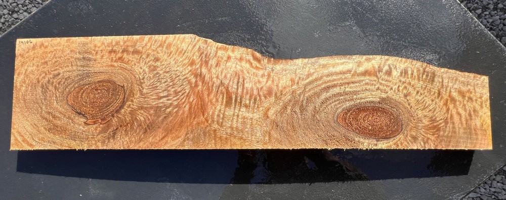 Hawaiian Curly Mango Board #14106