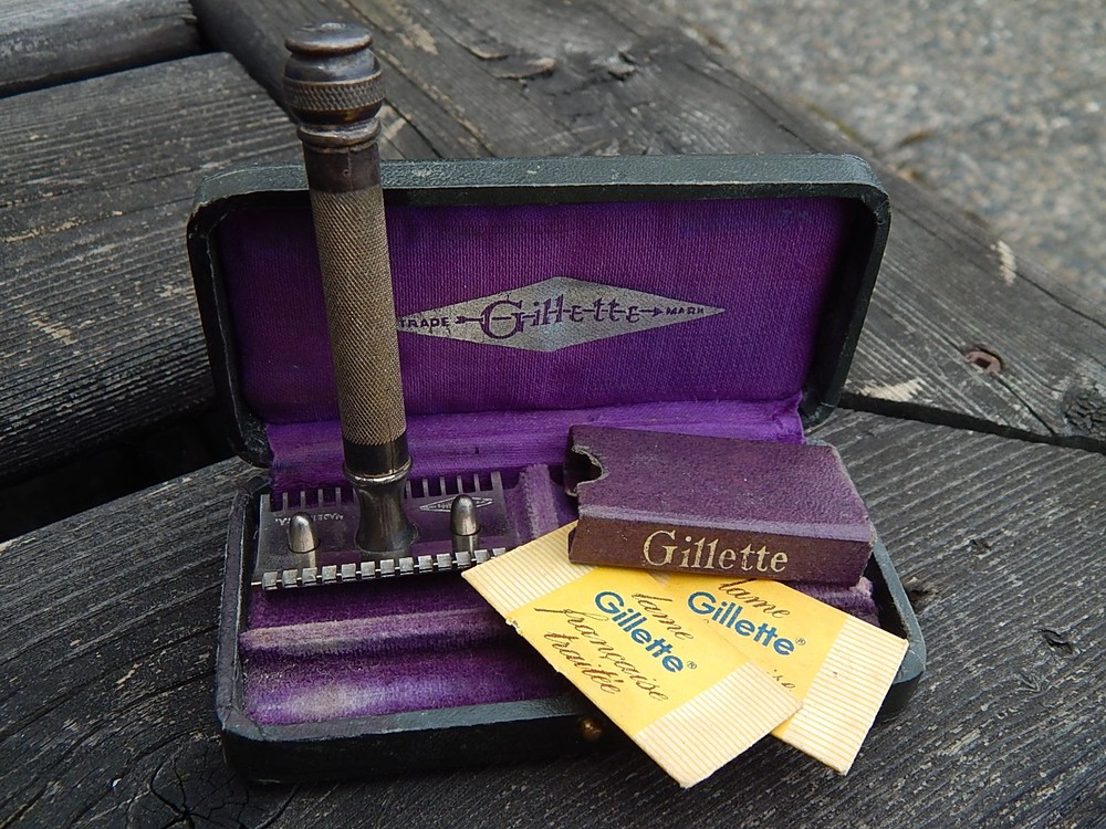 Vintage Gillette OT pocket set