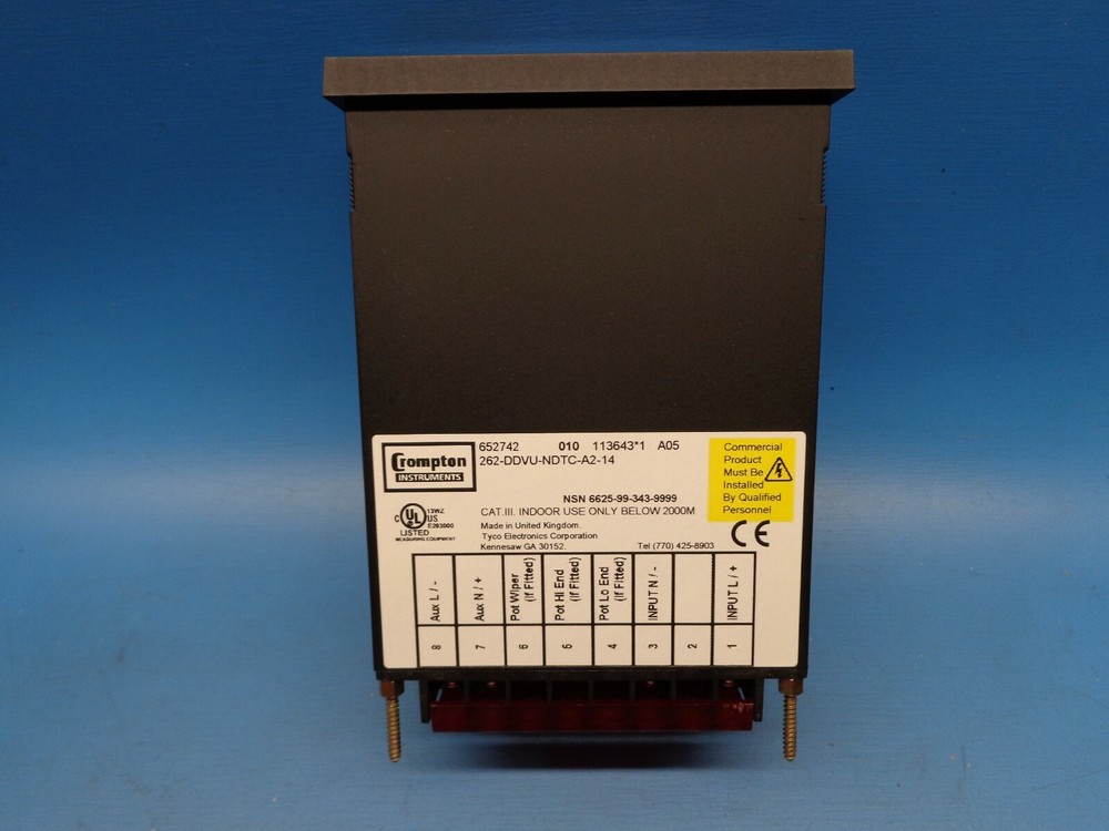 (1) 262-DDVU-NDTC-A2-14 TYCO DIGITAL PANEL METER DC VOLTAGE CROMPTON 3.5 DIGIT