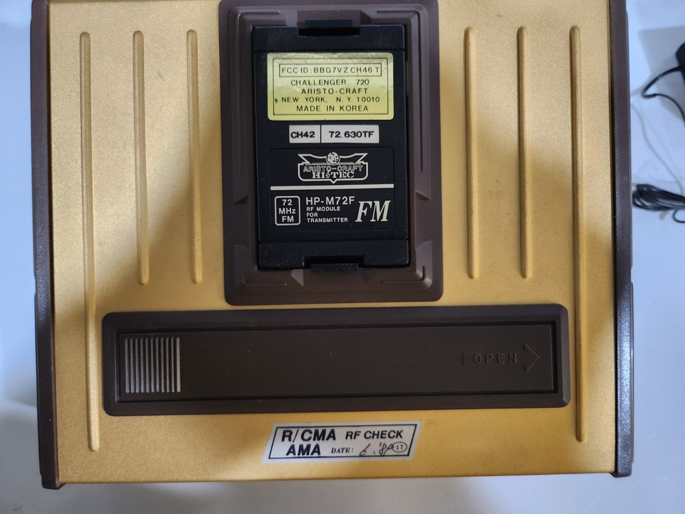 Hitec challenger 720 system