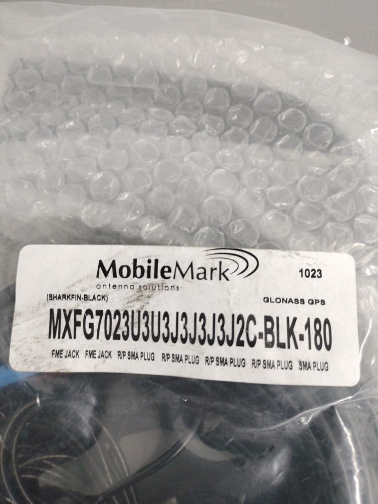 MobileMark MXFG702 MaxFin Multi-band Antenna- Black - 15Ft