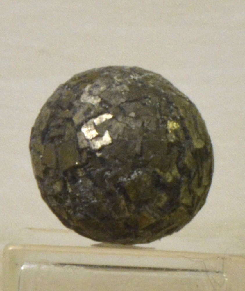#2504 Pyrite Balls - China [ONE PIECE]
