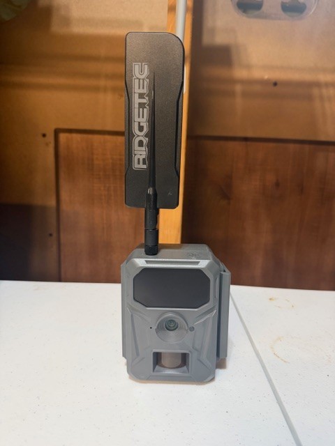 Ridgetec Lookout-X 4G LTE Cellular Trail Camera Bundle