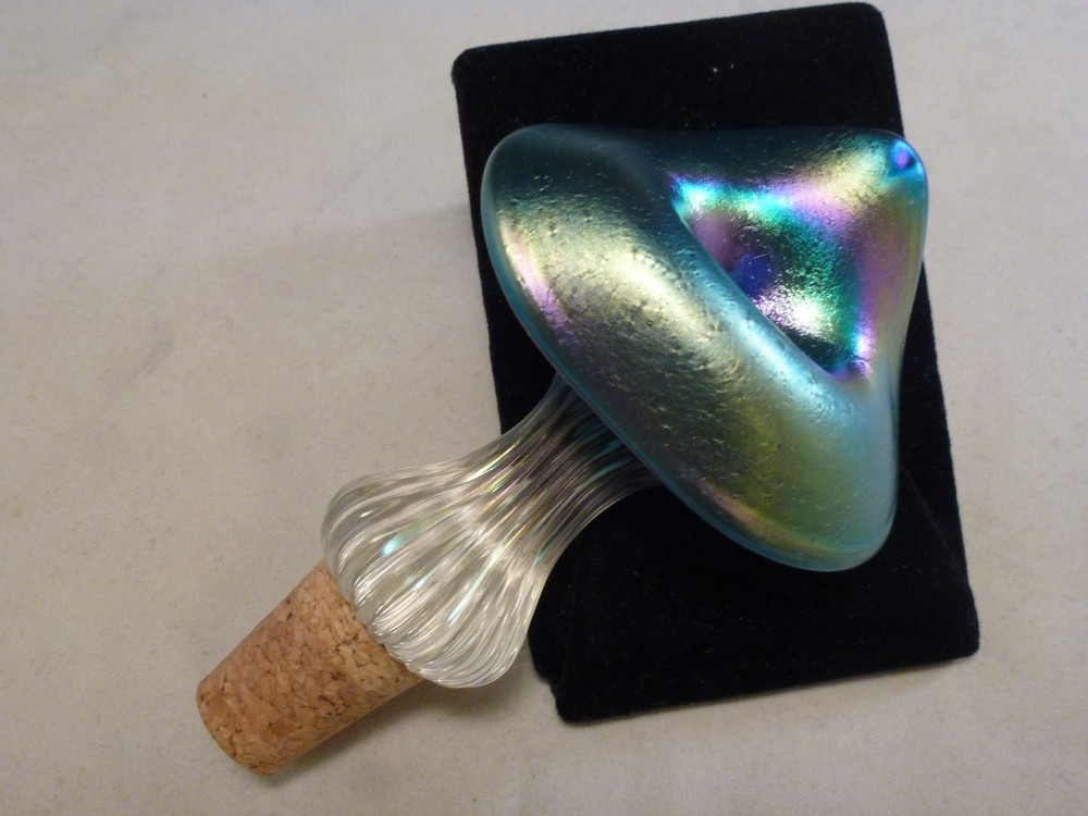 IRIDESCENT GLASS BOTTLE STOPPER FROM ABELMAN STUDIOS Jack Pulpit
