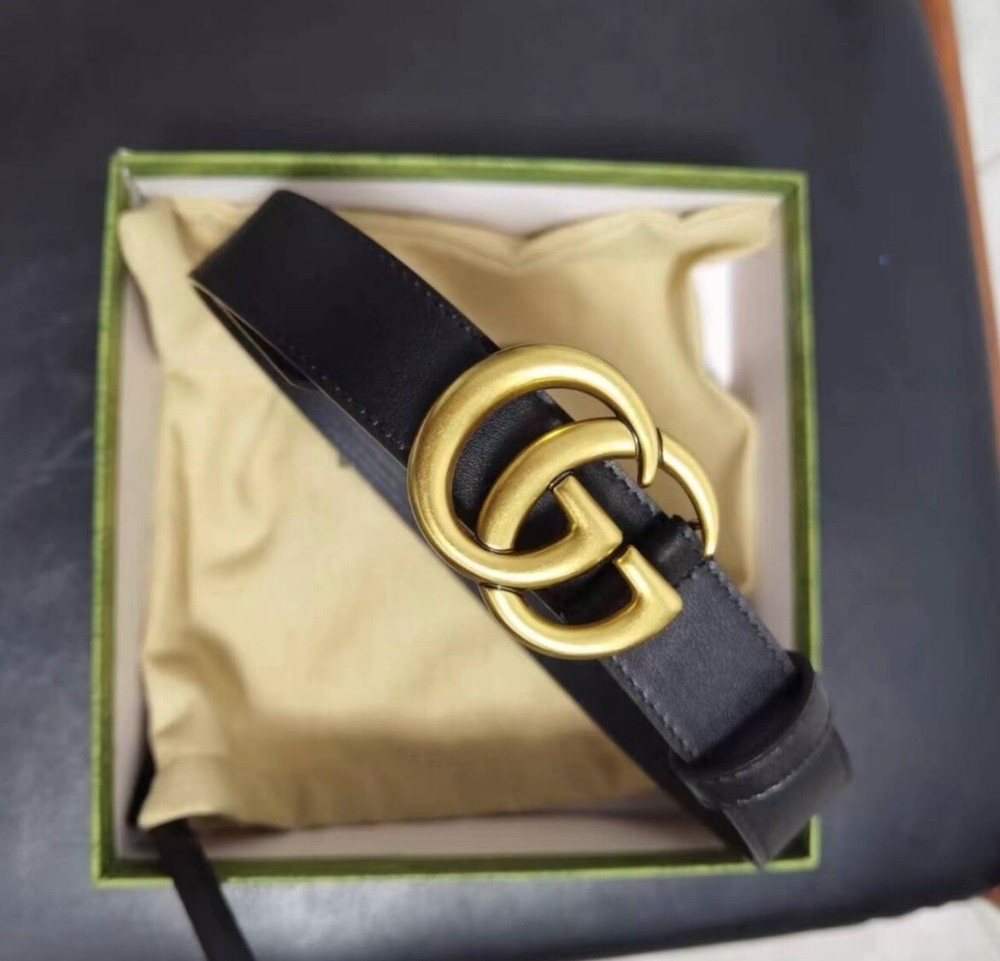 GUCCI Marmont Leather Belt Sz 105